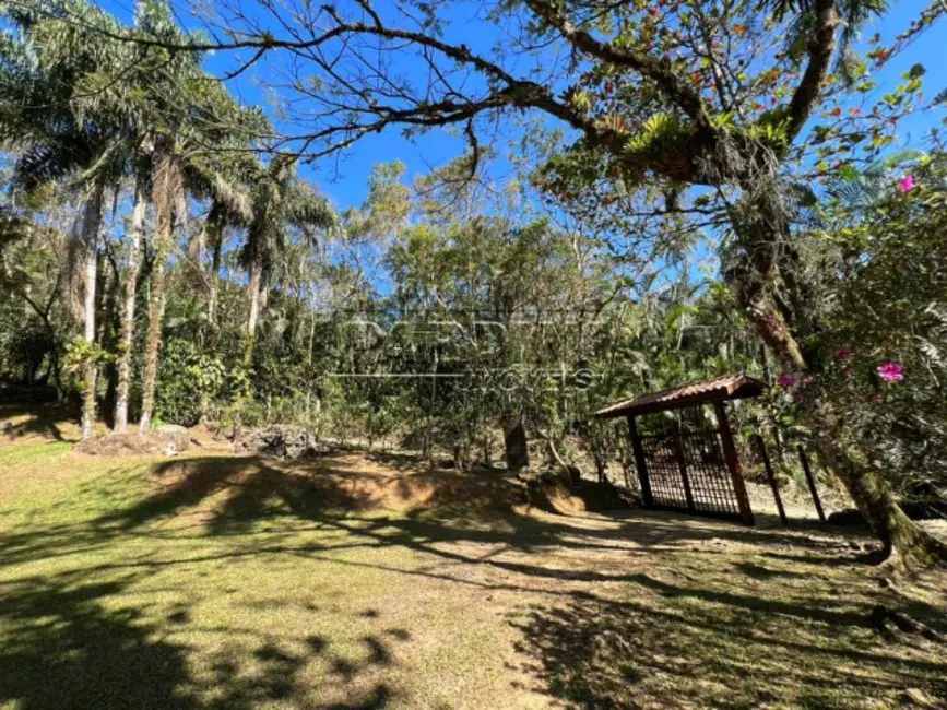 Foto 4 de Casa com 3 quartos à venda, 203m2 em Ubatuba - SP