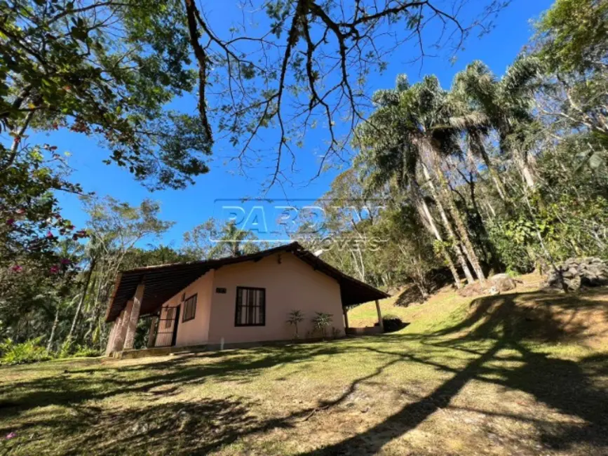 Foto 1 de Casa com 3 quartos à venda, 203m2 em Ubatuba - SP