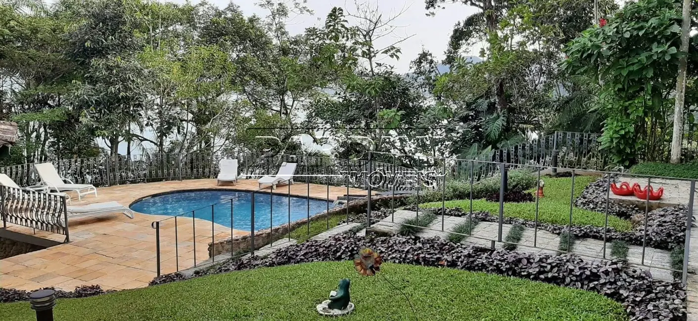 Casa de Condomínio com 5 quartos à venda, 336m2 em Ubatuba - SP - imagem 5 Foto 5 de Casa de Condomínio com 5 quartos à venda, 336m2 em Ubatuba - SP