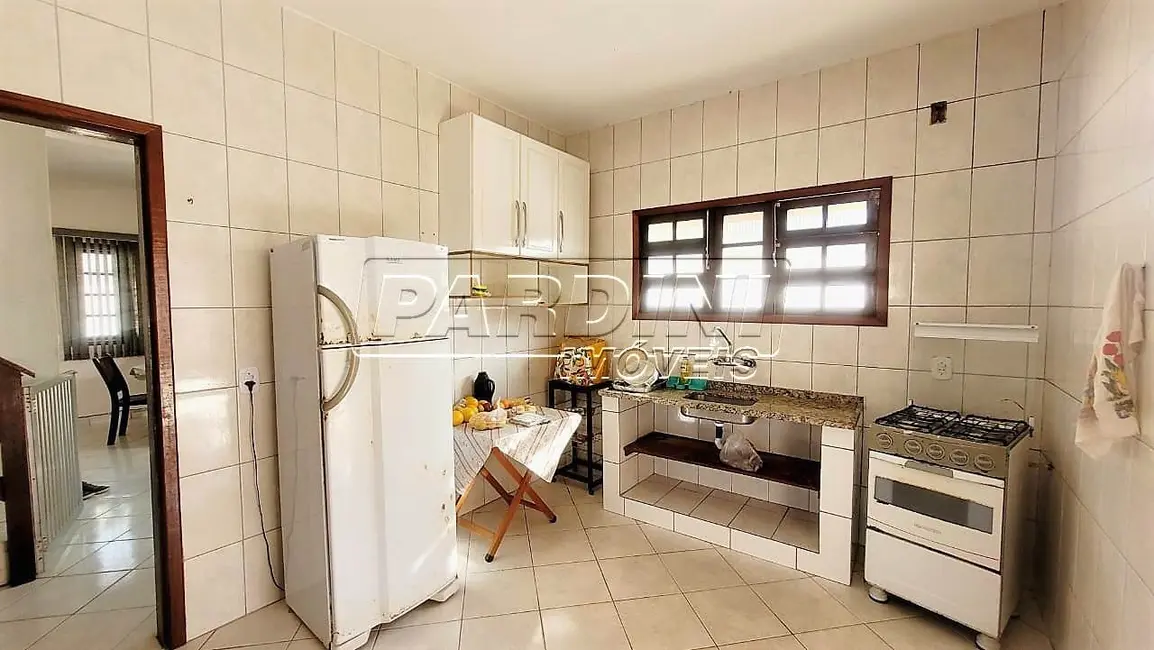 Foto 9 de Casa com 2 quartos à venda, 188m2 em Ubatuba - SP