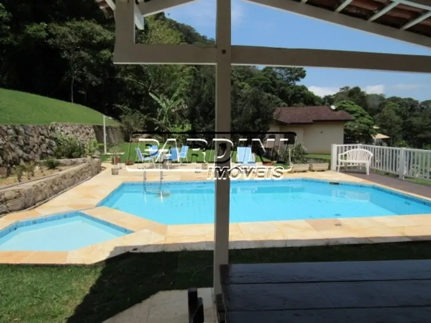 Foto 9 de Casa de Condomínio com 5 quartos à venda, 251m2 em Ubatuba - SP