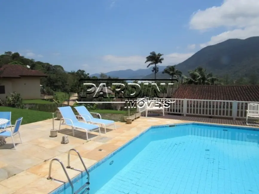 Foto 3 de Casa de Condomínio com 5 quartos à venda, 251m2 em Ubatuba - SP