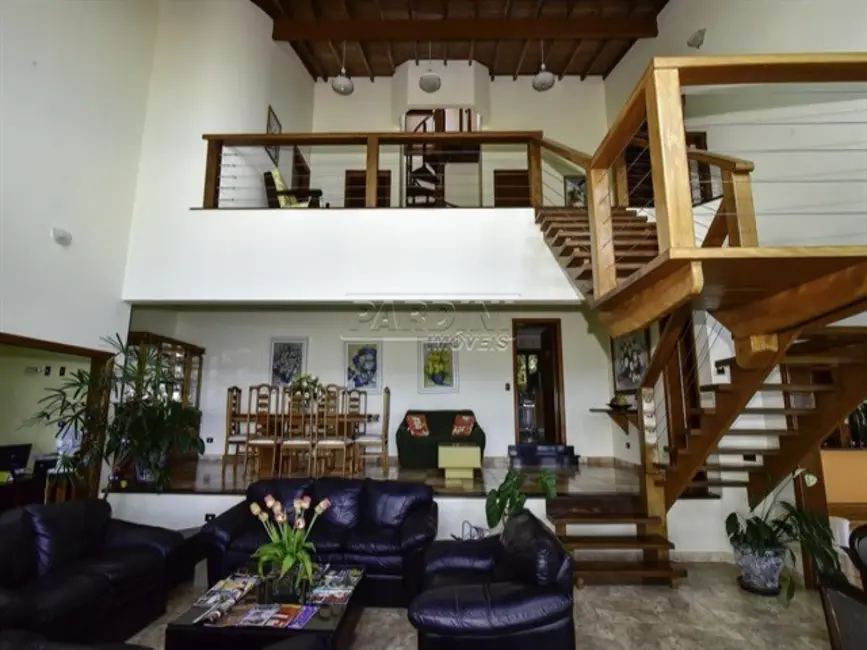 Foto 2 de Casa de Condomínio com 8 quartos à venda, 748m2 em Ubatuba - SP