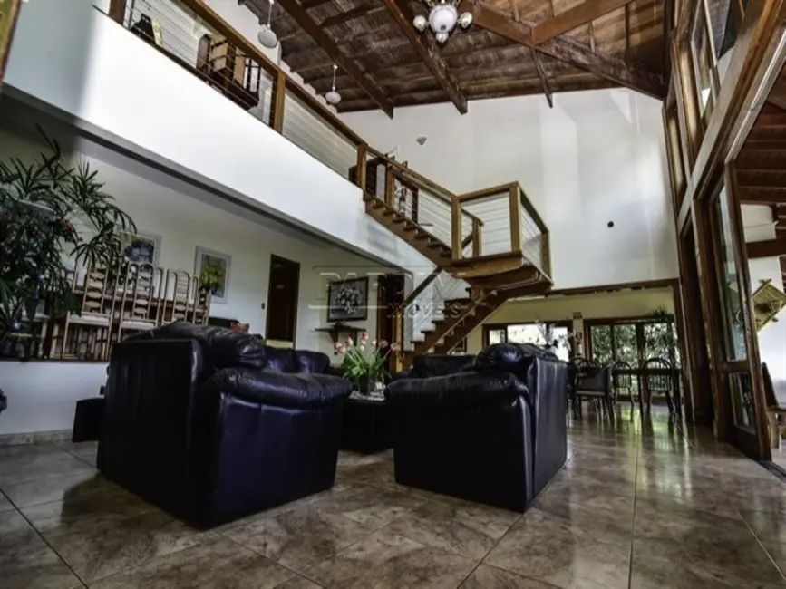 Foto 6 de Casa de Condomínio com 8 quartos à venda, 748m2 em Ubatuba - SP