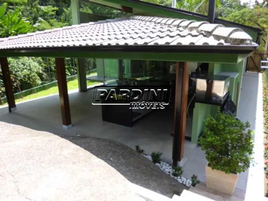 Foto 7 de Casa de Condomínio com 4 quartos à venda, 188m2 em Ubatuba - SP