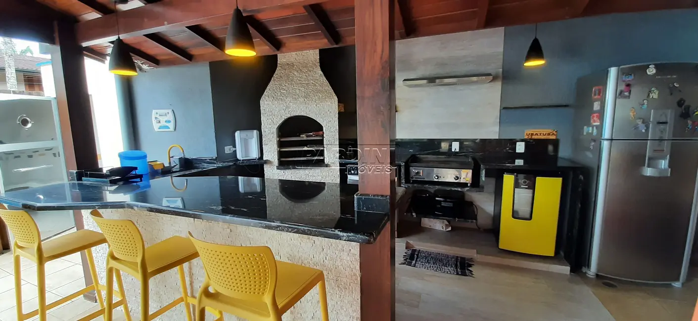 Foto 8 de Casa de Condomínio com 3 quartos à venda, 240m2 em Ubatuba - SP