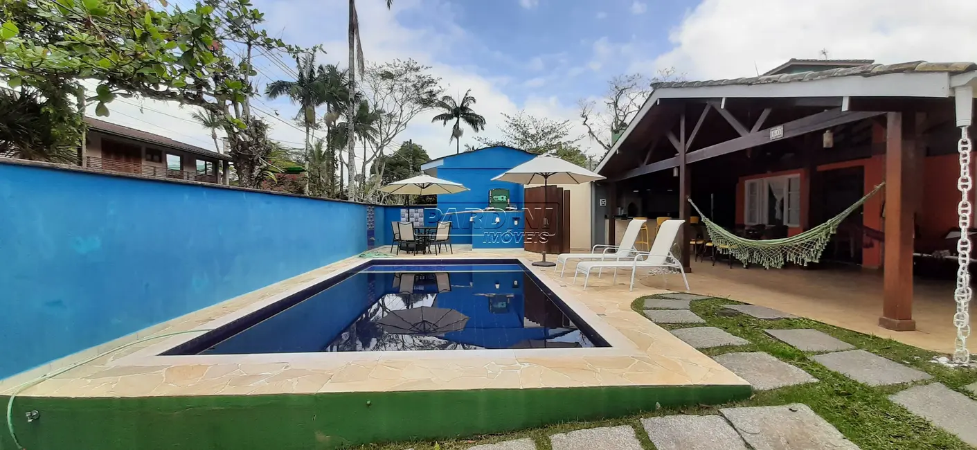 Foto 3 de Casa de Condomínio com 3 quartos à venda, 240m2 em Ubatuba - SP