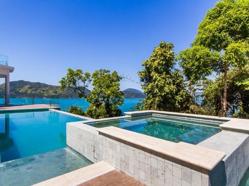 Foto 5 de Casa de Condomínio com 10 quartos à venda, 2500m2 em Ubatuba - SP