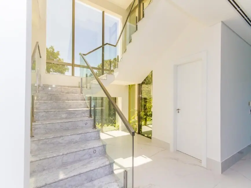 Foto 9 de Casa de Condomínio com 10 quartos à venda, 2500m2 em Ubatuba - SP