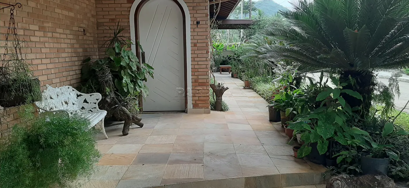 Foto 2 de Casa de Condomínio com 7 quartos à venda, 253m2 em Ubatuba - SP