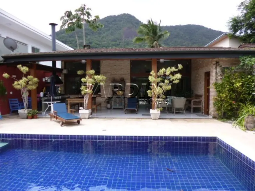 Foto 6 de Casa de Condomínio com 4 quartos à venda, 190m2 em Ubatuba - SP