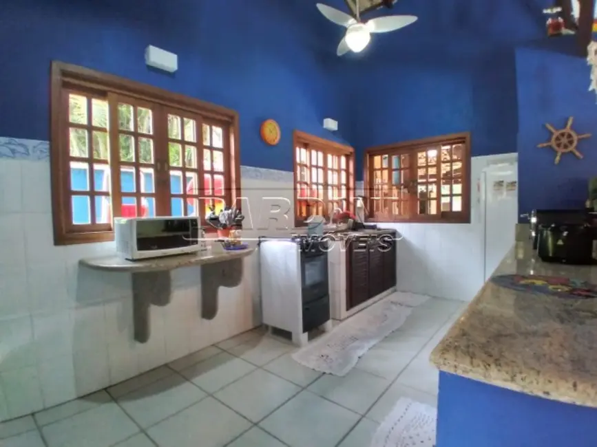 Foto 8 de Casa de Condomínio com 4 quartos à venda, 172m2 em Ubatuba - SP