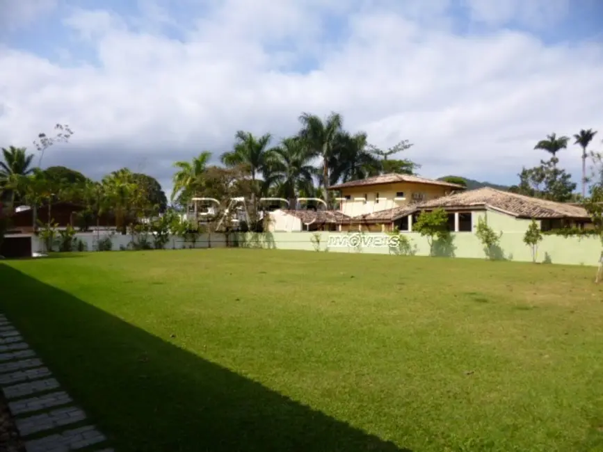 Foto 6 de Casa de Condomínio com 4 quartos à venda, 220m2 em Ubatuba - SP