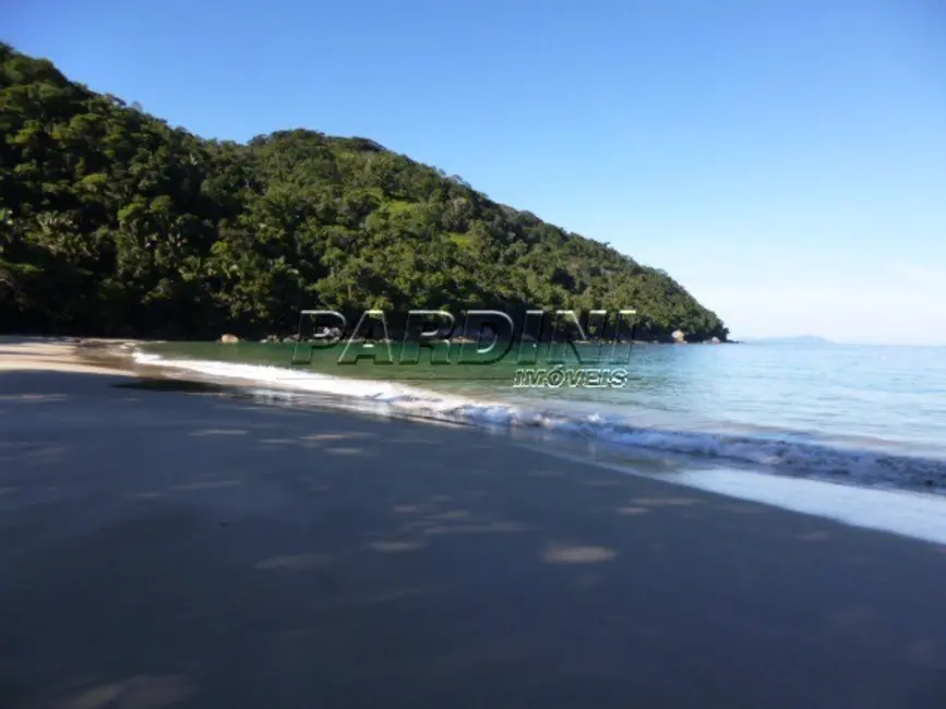 Foto 8 de Casa com 3 quartos à venda, 160m2 em Ubatuba - SP