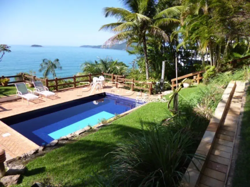Foto 1 de Casa de Condomínio com 5 quartos à venda, 400m2 em Ubatuba - SP