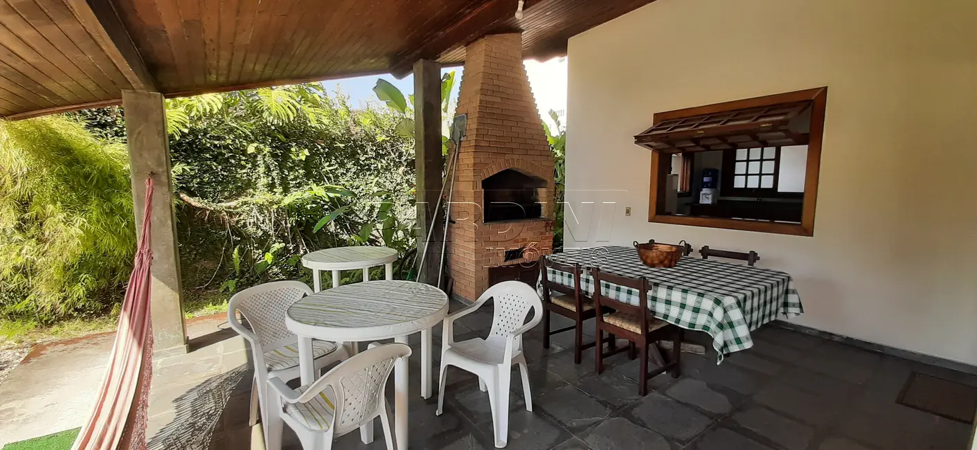 Foto 9 de Sala Comercial com 3 quartos à venda, 200m2 em Ubatuba - SP