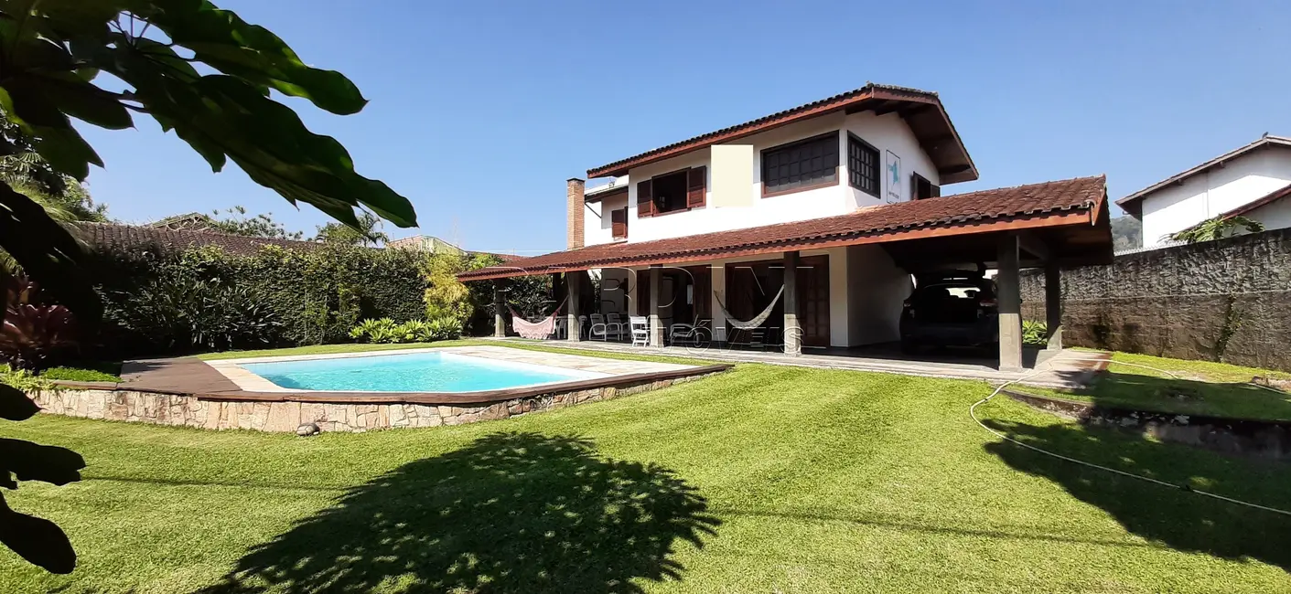 Foto 2 de Sala Comercial com 3 quartos à venda, 200m2 em Ubatuba - SP