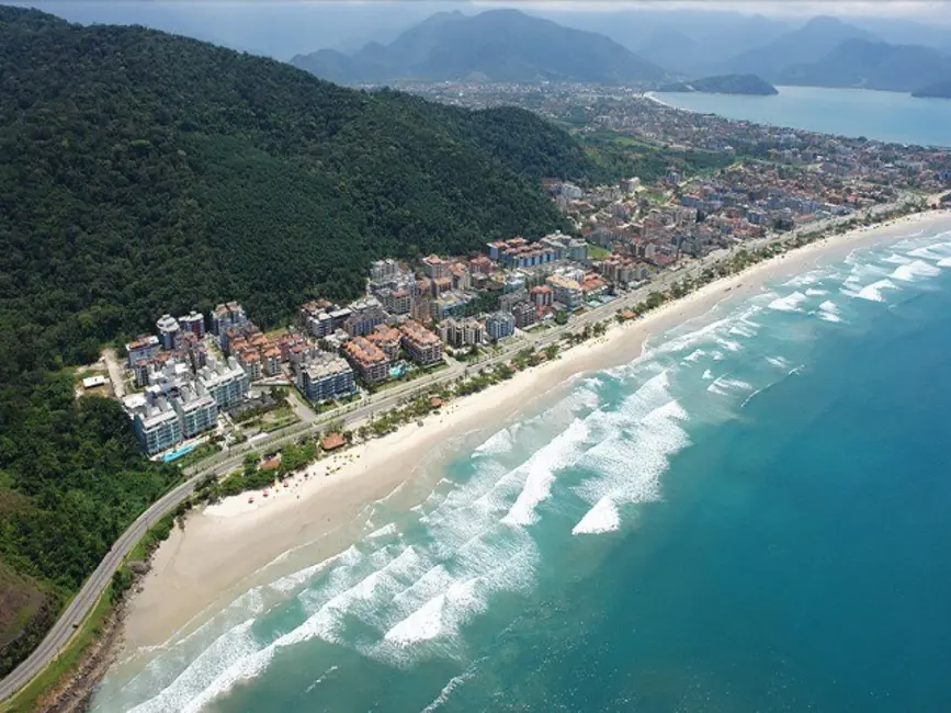 Foto 1 de Terreno / Lote à venda, 1013m2 em Ubatuba - SP
