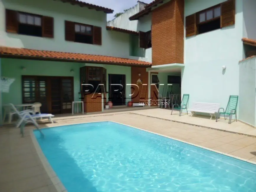 Foto 1 de Casa com 4 quartos à venda, 200m2 em Ubatuba - SP