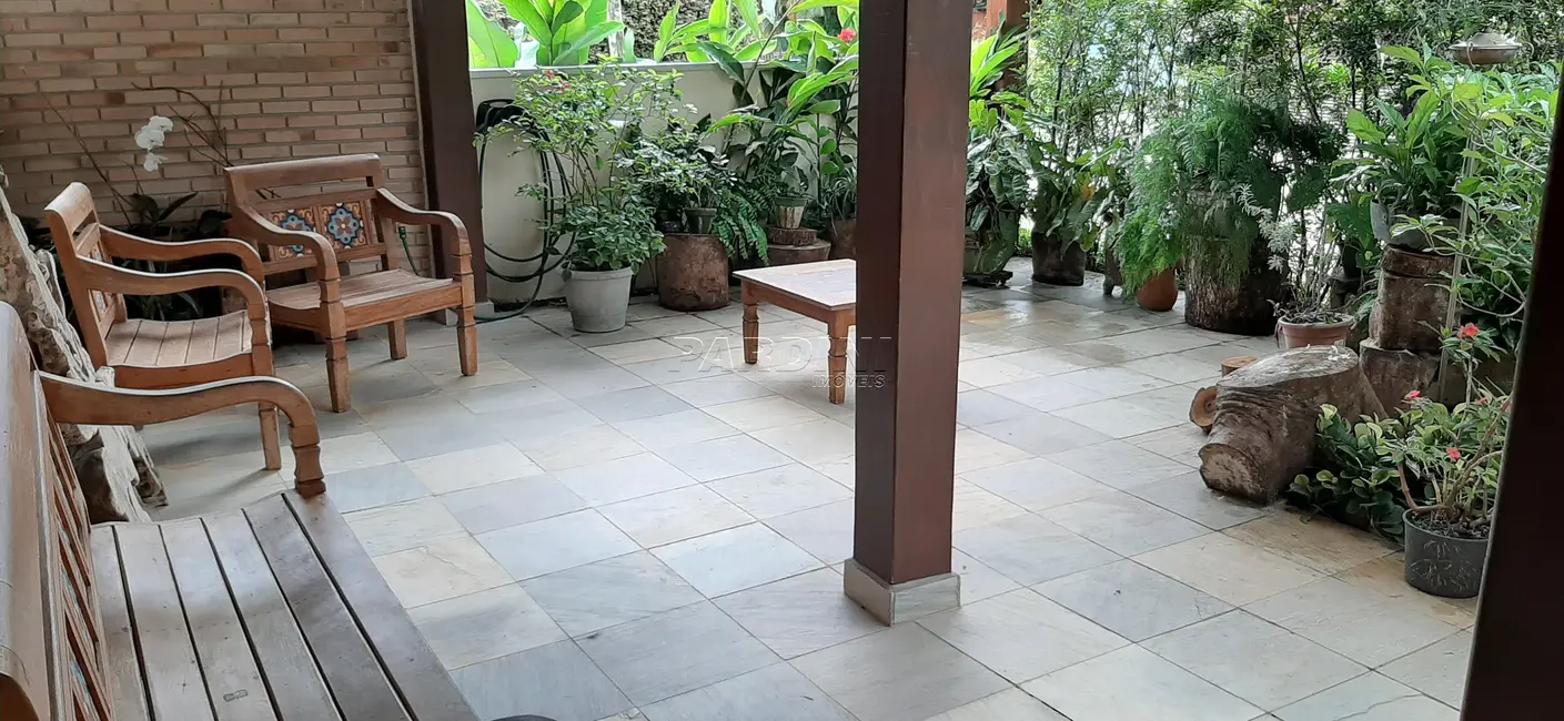 Foto 3 de Casa de Condomínio com 6 quartos à venda, 199m2 em Ubatuba - SP