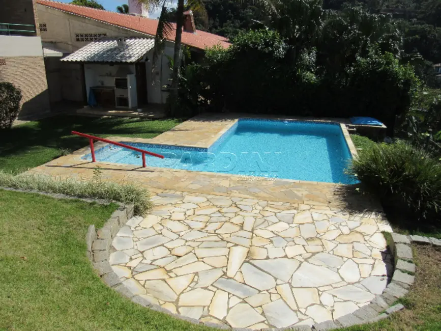 Foto 4 de Casa com 5 quartos à venda, 100m2 em Ubatuba - SP
