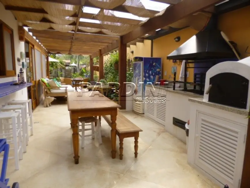 Foto 6 de Casa de Condomínio com 5 quartos à venda, 220m2 em Ubatuba - SP