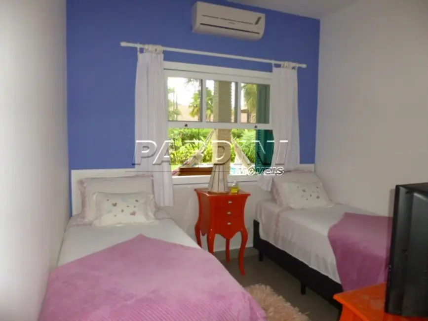 Foto 9 de Casa de Condomínio com 5 quartos à venda, 200m2 em Ubatuba - SP