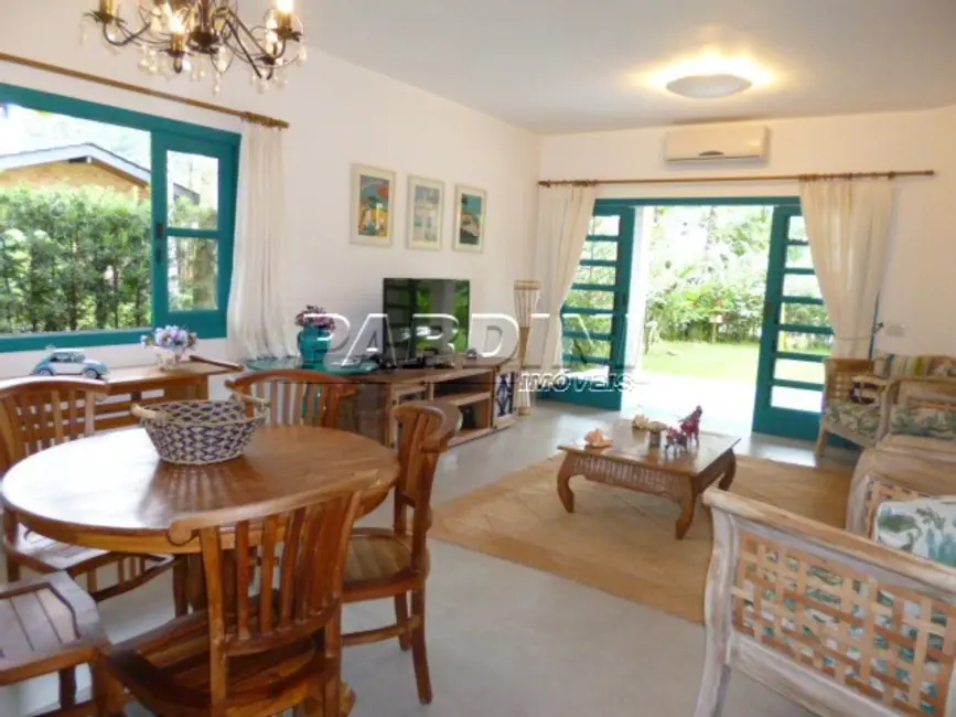 Foto 6 de Casa de Condomínio com 5 quartos à venda, 200m2 em Ubatuba - SP