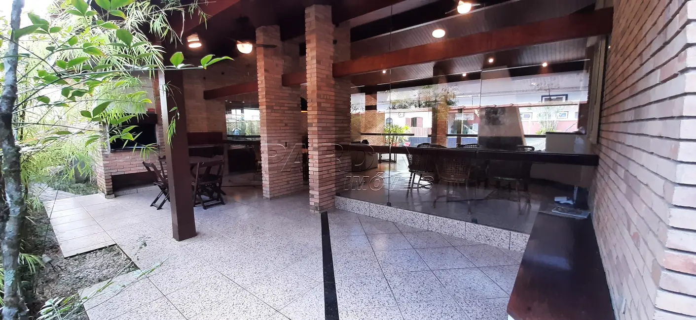 Foto 6 de Casa de Condomínio com 5 quartos à venda em Ubatuba - SP