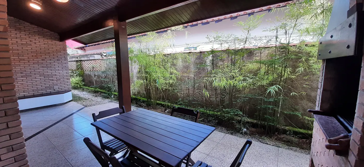 Foto 5 de Casa de Condomínio com 5 quartos à venda em Ubatuba - SP