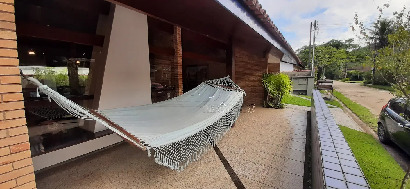Foto 9 de Casa de Condomínio com 5 quartos à venda em Ubatuba - SP
