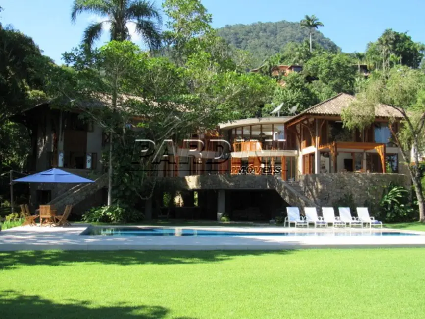 Foto 2 de Casa de Condomínio com 5 quartos à venda, 1200m2 em Ubatuba - SP