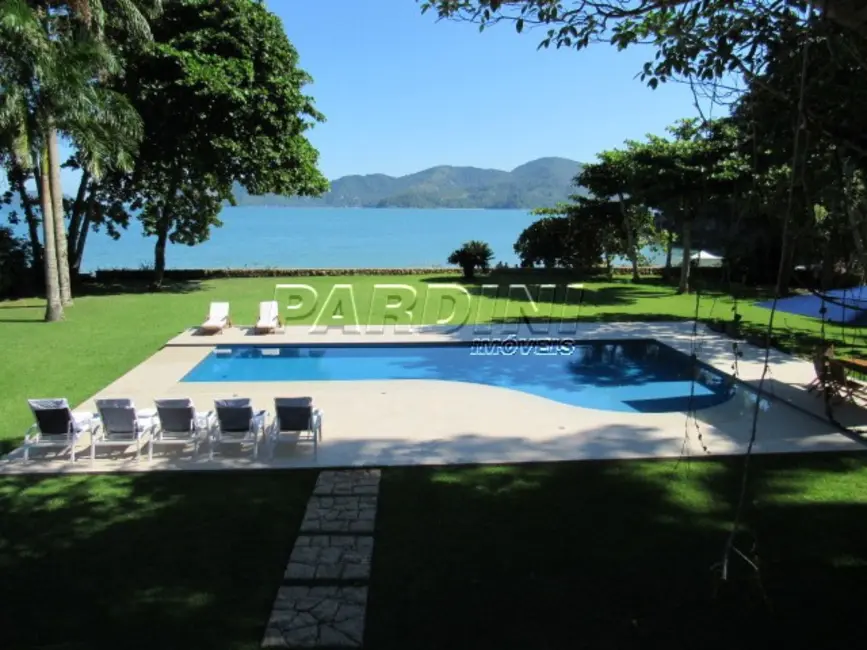 Foto 1 de Casa de Condomínio com 5 quartos à venda, 1200m2 em Ubatuba - SP