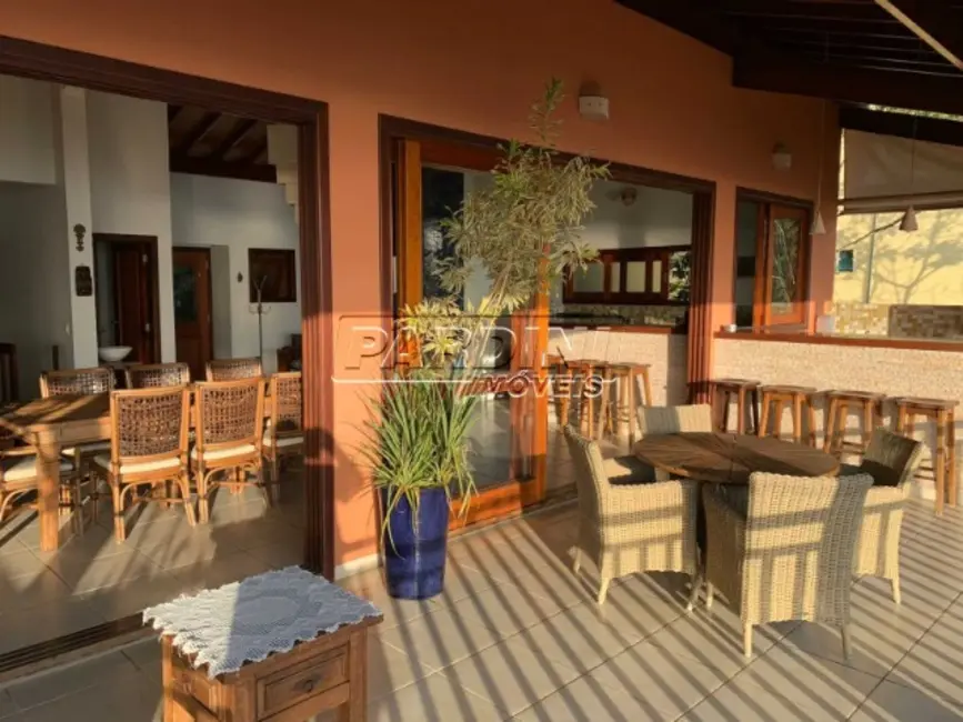 Foto 5 de Casa de Condomínio com 5 quartos à venda, 385m2 em Ubatuba - SP