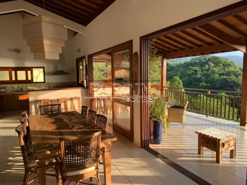 Foto 7 de Casa de Condomínio com 5 quartos à venda, 385m2 em Ubatuba - SP