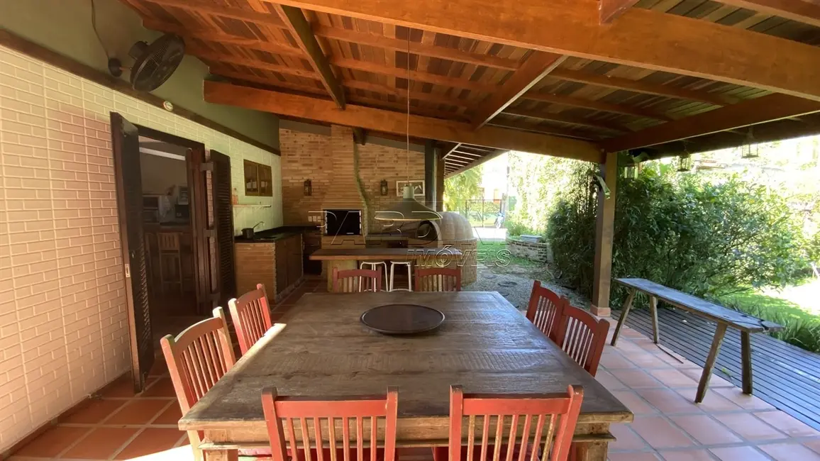 Foto 9 de Casa de Condomínio com 5 quartos à venda, 600m2 em Ubatuba - SP