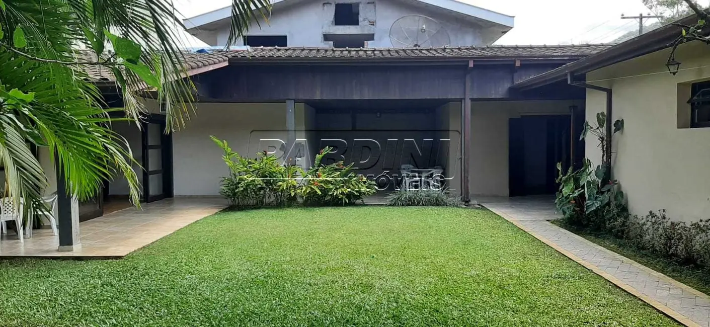 Foto 2 de Casa de Condomínio com 4 quartos à venda, 233m2 em Ubatuba - SP