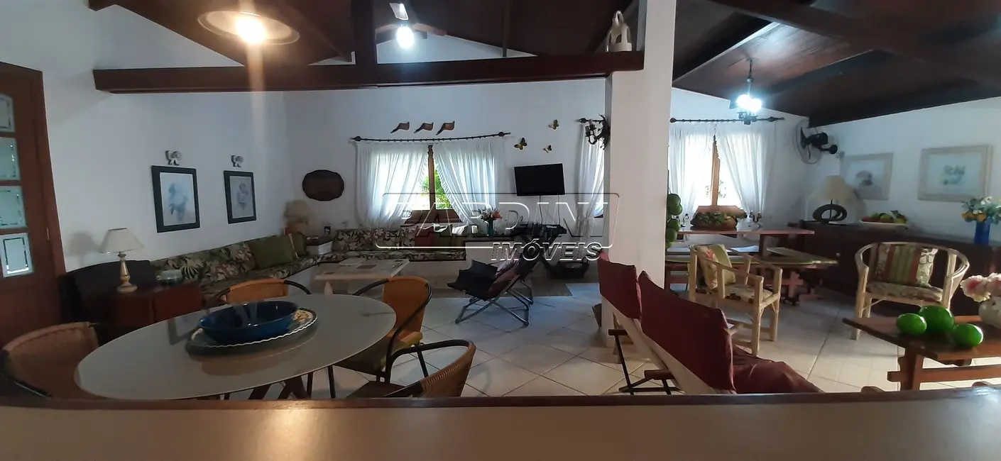 Foto 1 de Casa de Condomínio com 4 quartos à venda, 142m2 em Ubatuba - SP
