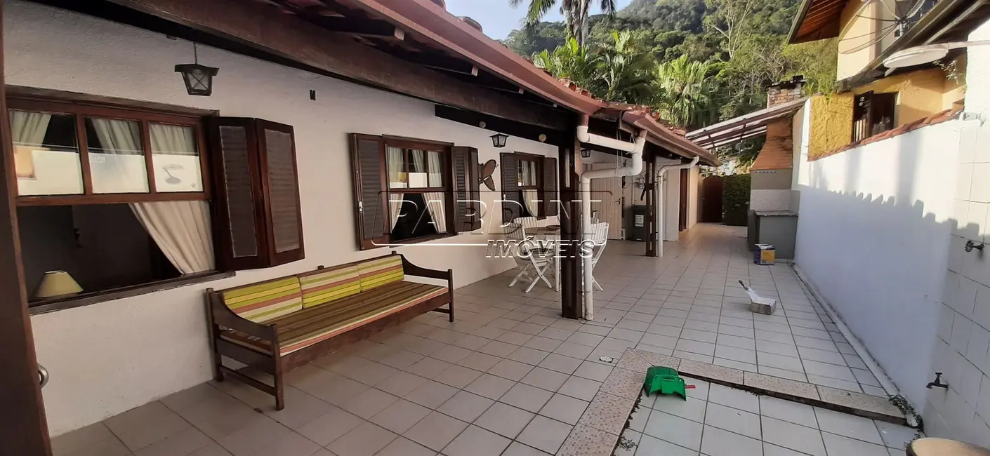 Foto 7 de Casa de Condomínio com 4 quartos à venda, 142m2 em Ubatuba - SP