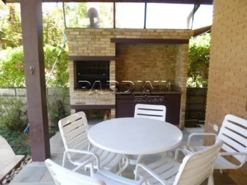 Foto 8 de Casa de Condomínio com 6 quartos à venda, 200m2 em Ubatuba - SP