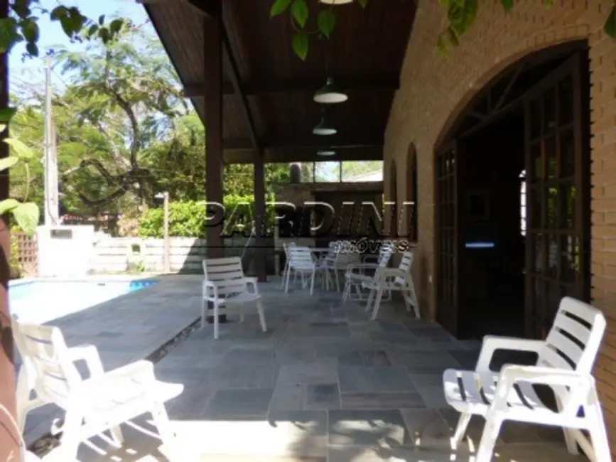 Foto 5 de Casa de Condomínio com 6 quartos à venda, 200m2 em Ubatuba - SP