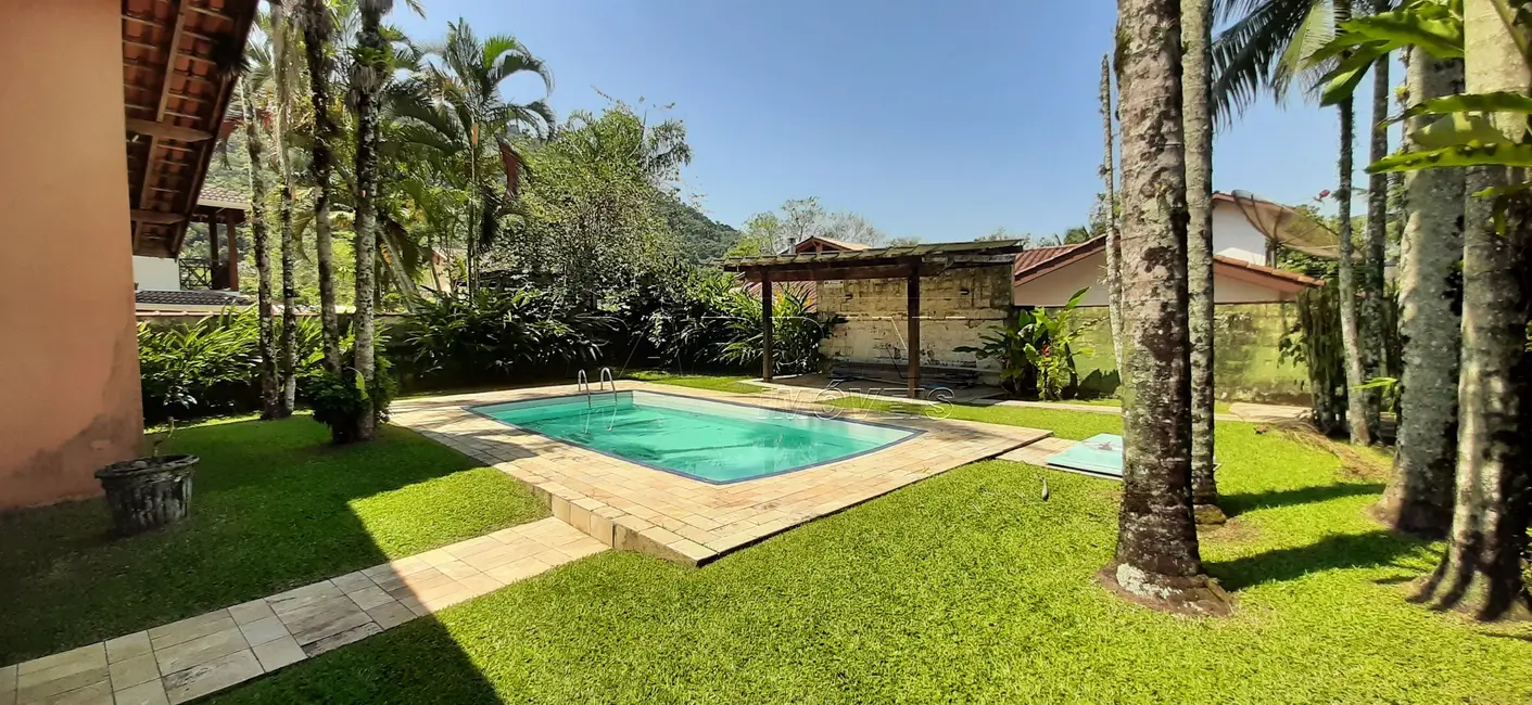 Foto 4 de Casa de Condomínio com 4 quartos à venda, 270m2 em Ubatuba - SP