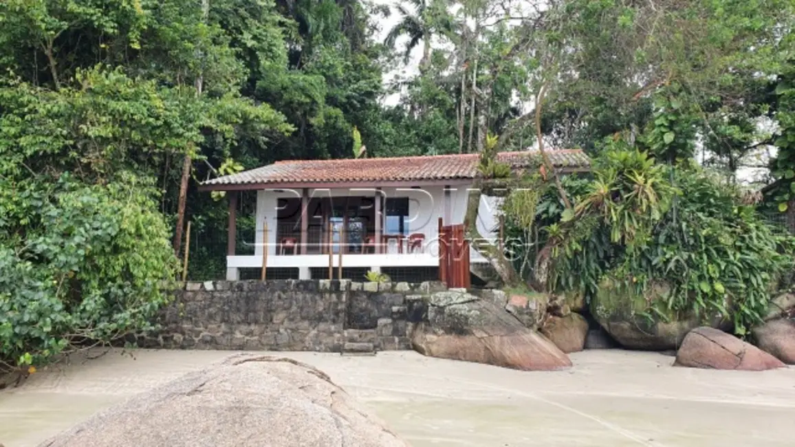 Foto 3 de Casa de Condomínio com 2 quartos à venda em Ubatuba - SP