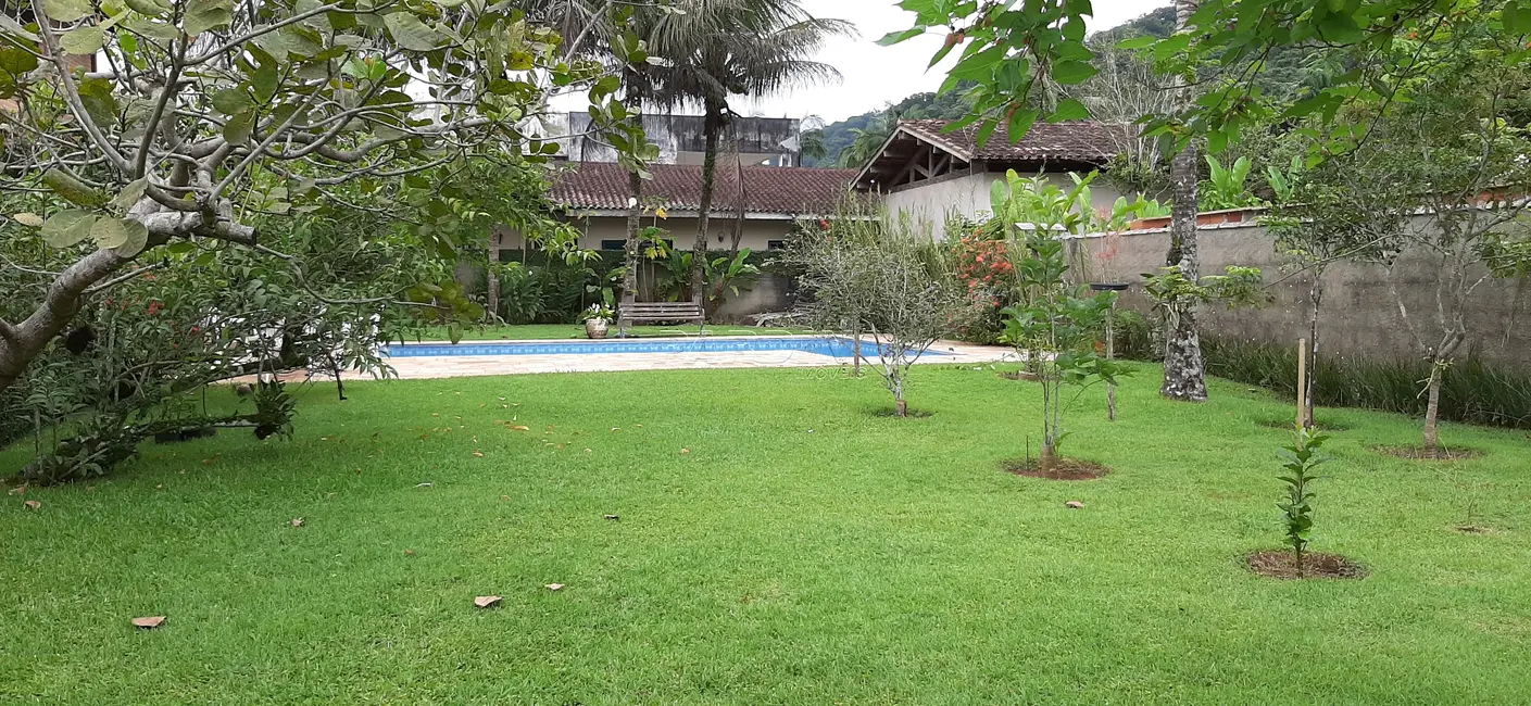 Foto 5 de Casa de Condomínio com 4 quartos à venda em Ubatuba - SP