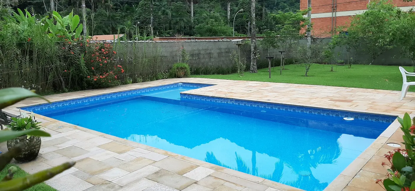 Foto 7 de Casa de Condomínio com 4 quartos à venda em Ubatuba - SP