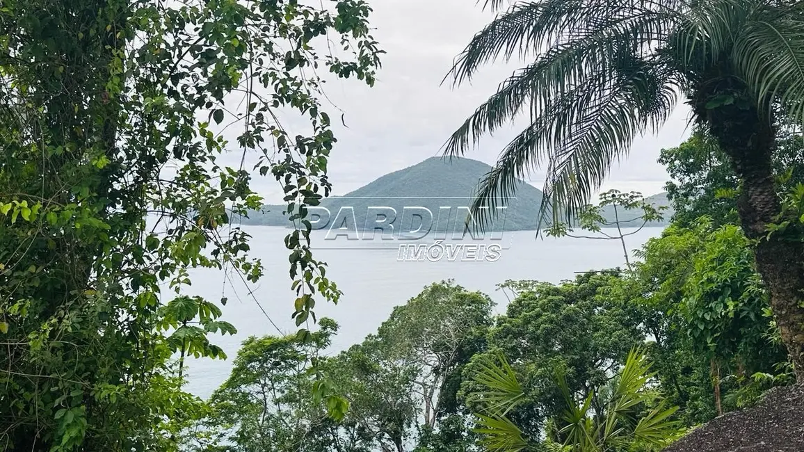 Foto 1 de Terreno / Lote à venda, 1045m2 em Ubatuba - SP