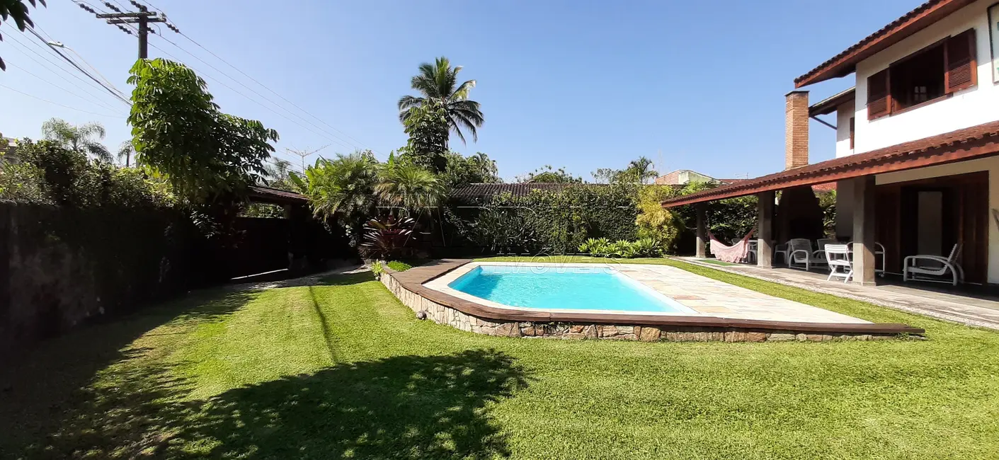 Foto 5 de Casa com 3 quartos à venda, 200m2 em Ubatuba - SP