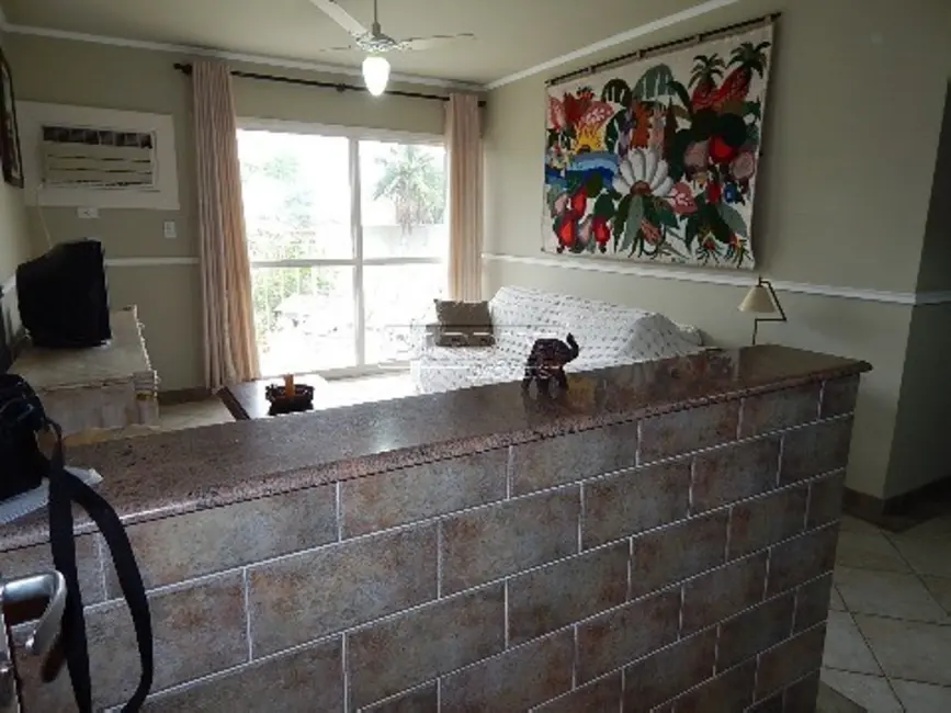 Foto 2 de Apartamento com 3 quartos à venda, 144m2 em Ubatuba - SP