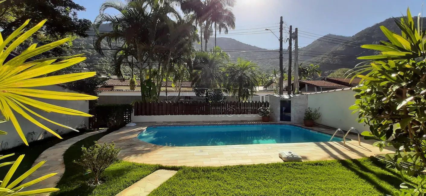Foto 6 de Casa de Condomínio com 4 quartos à venda, 168m2 em Ubatuba - SP