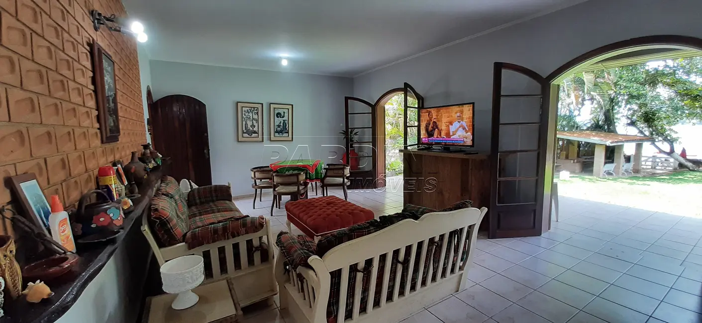 Foto 1 de Casa de Condomínio com 4 quartos para alugar, 413m2 em Ubatuba - SP